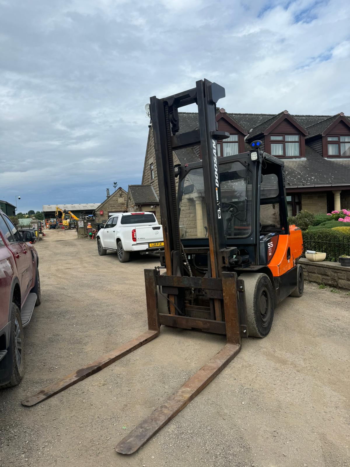 2017 DOOSAN D55C-5 FORKTRUCK 5.5 TON DIESEL FORKLIFT