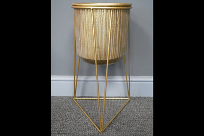 Plant Stand