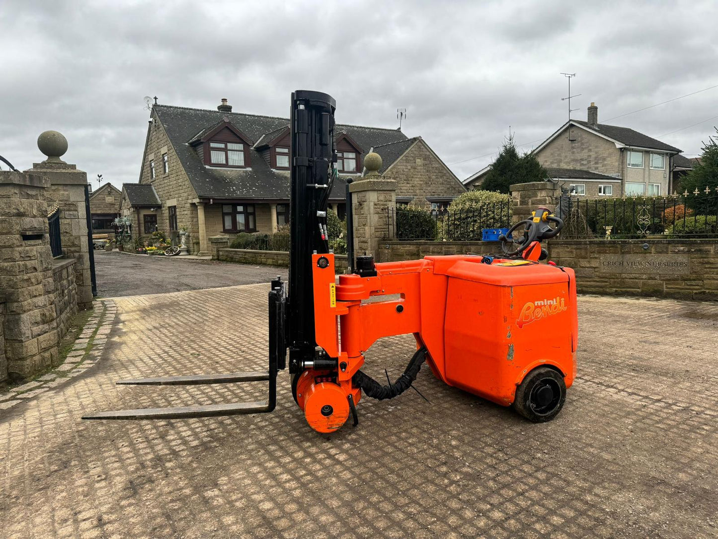 2018 BENDI AISLE MASTER MINI FORKLIFT TRUCK