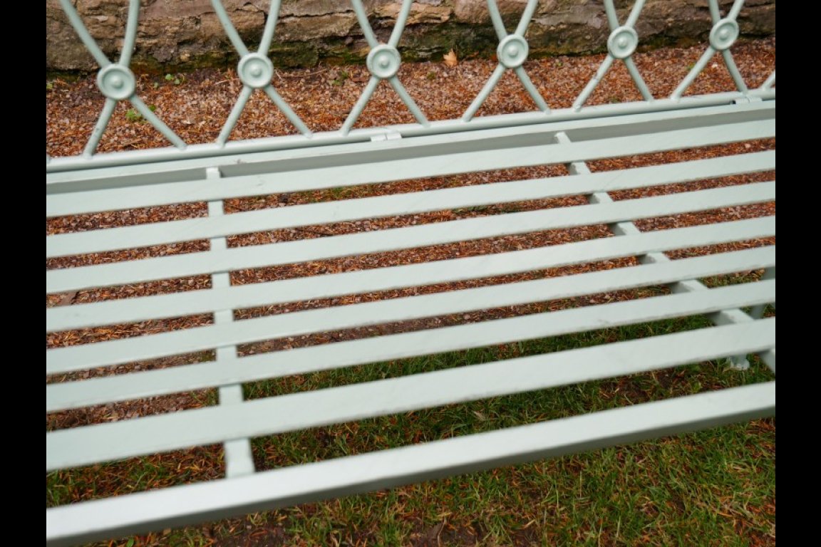 Pistachio Button Bench