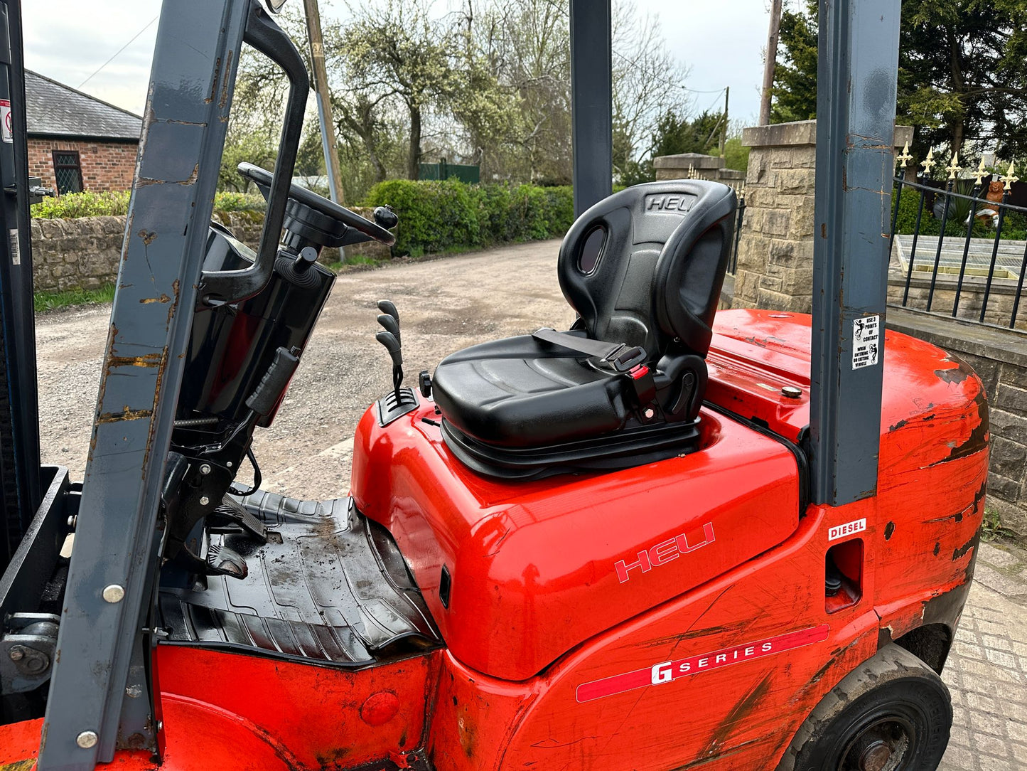 2019 HELI FD25G 2.5 TON DIESEL FORKLIFT WITH 360 ROTATING FORK CARRIAGE