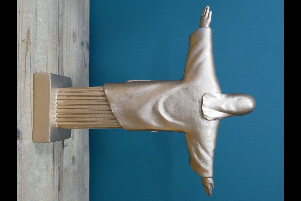 Cool Redeemer - Gold