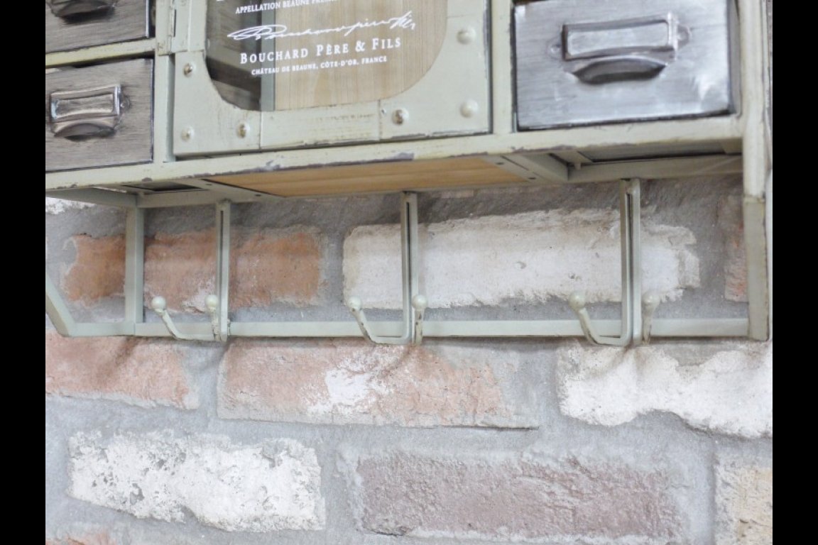 Wall Unit