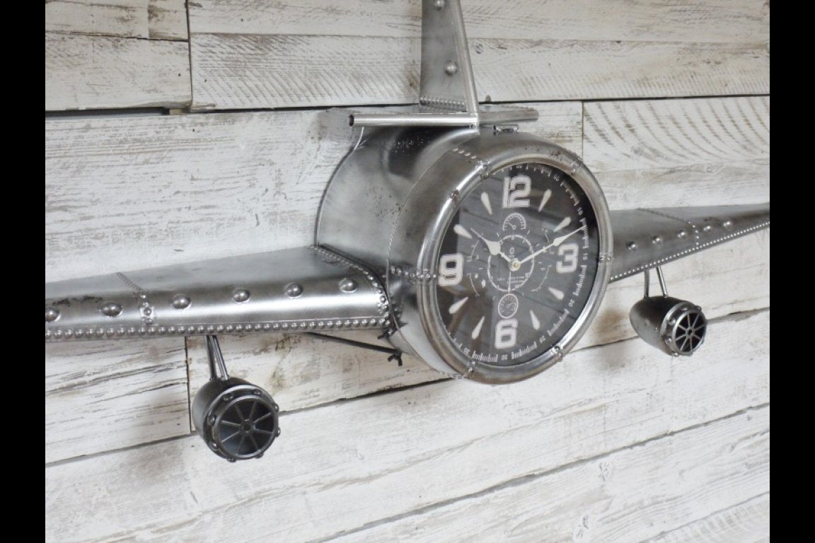 Aeroplane Clock