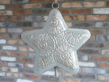 Hanging Star
