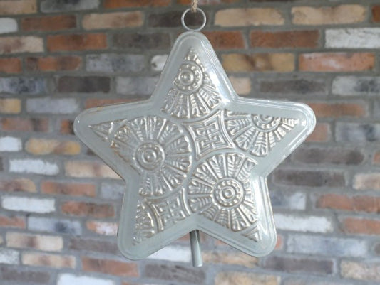 Hanging Star