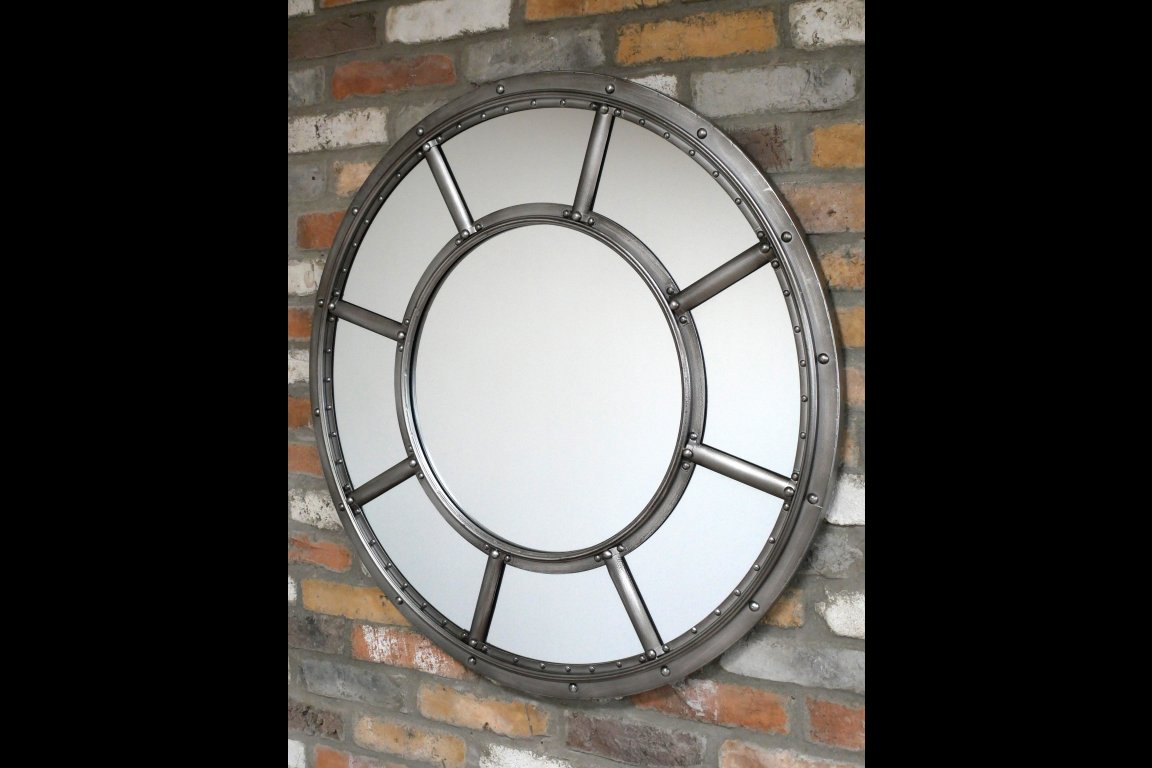 Circle Mirror