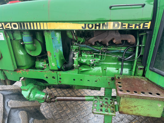 JOHN DEERE 2140 4 WHEEL DRIVE TRACTOR 80 HP