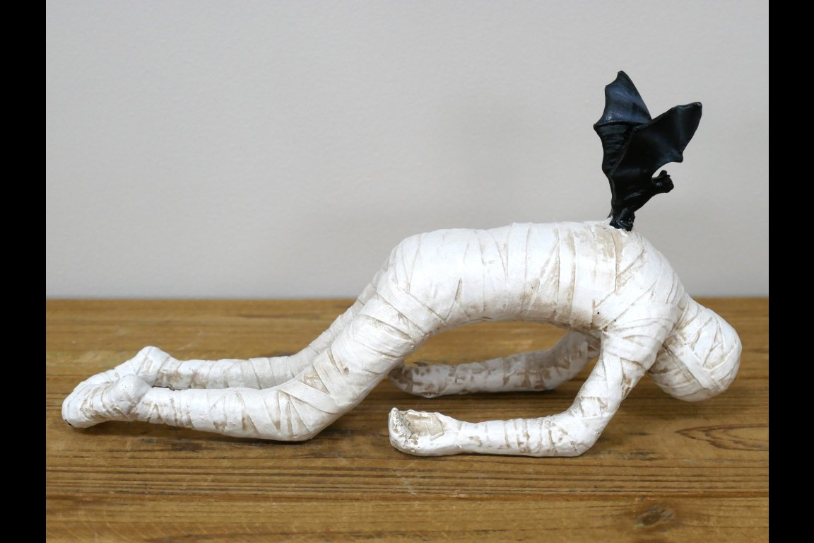 Mummy On The Floor