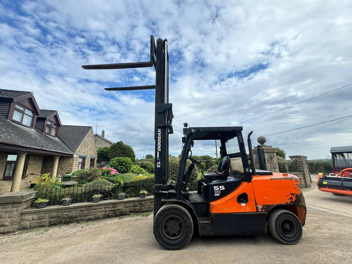 2017 DOOSAN D55C-5 FORKTRUCK 5.5 TON DIESEL FORKLIFT