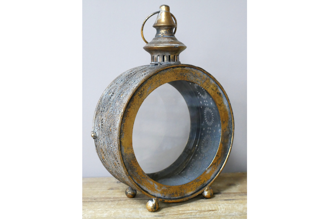 Round Lantern