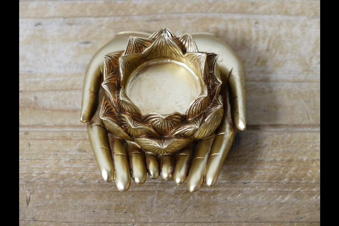 Hand Tealight Holder