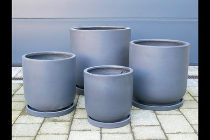 Set Of 4 Planters With Saucers