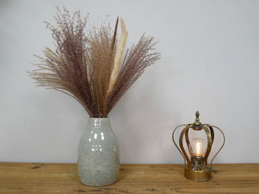 Vase / Flower Holder