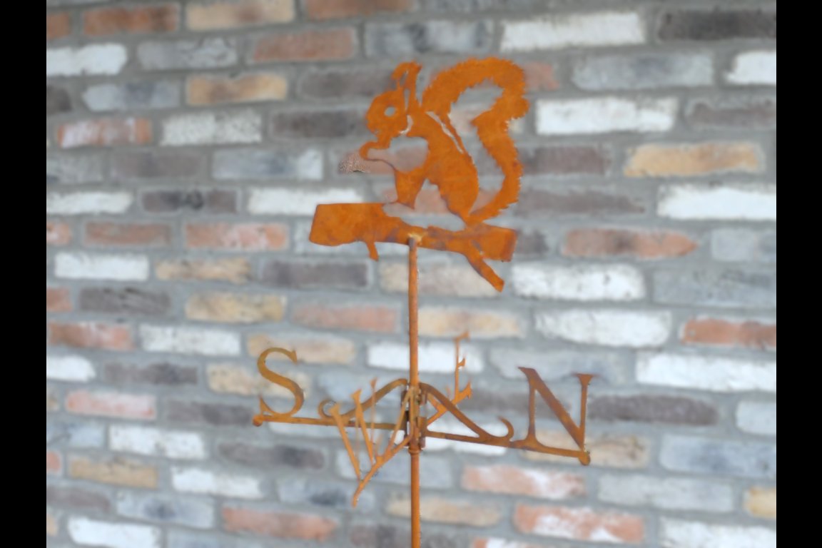 Rusty Squirrel Stake