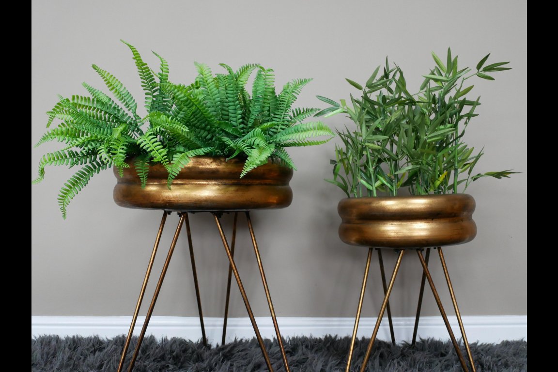 Set Of 2 Planters