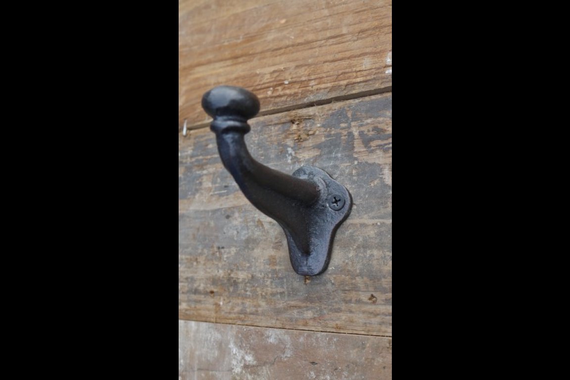 Single Hook