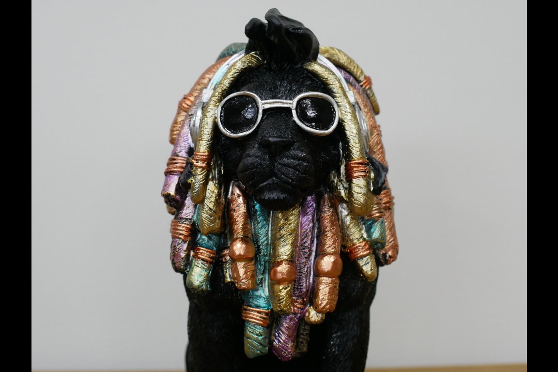 Dreadlocks Lion - Black