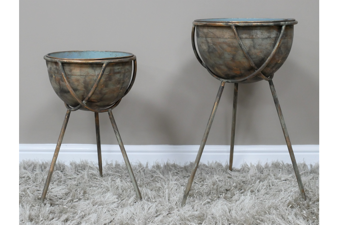 Set Of Two Planters