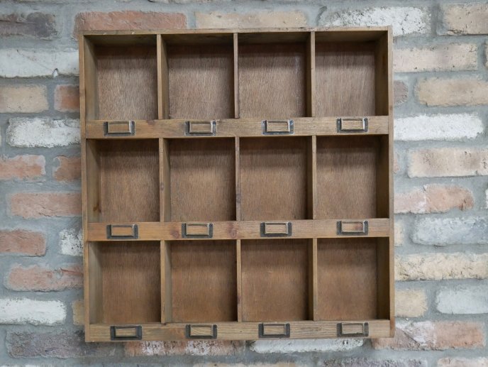 Wall Storage Unit