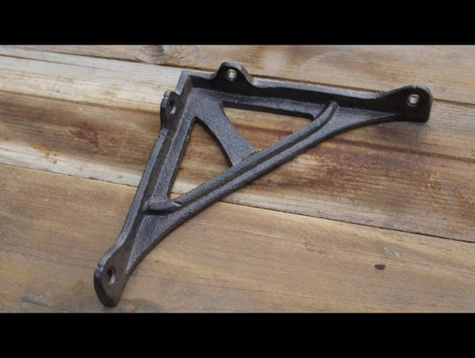 Shelf Bracket