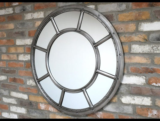 Circle Mirror