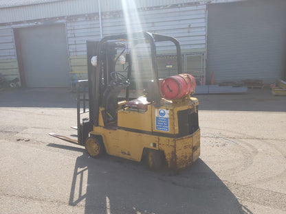 CATERPILLAR T35D GAS POWERED FORKLIFT