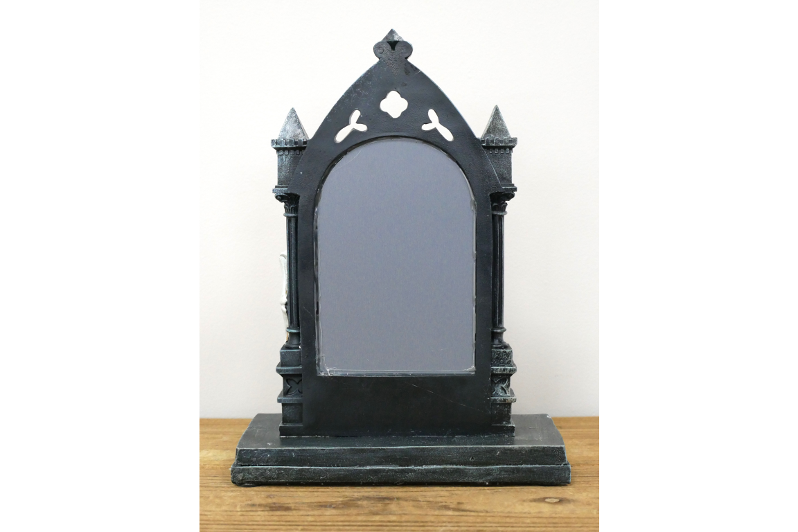 Skeleton Mirror