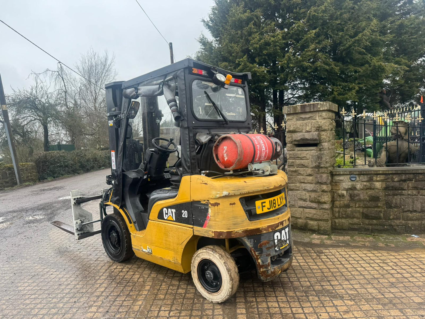 2018 CAT GP20NT 2 TON FORKLIFT