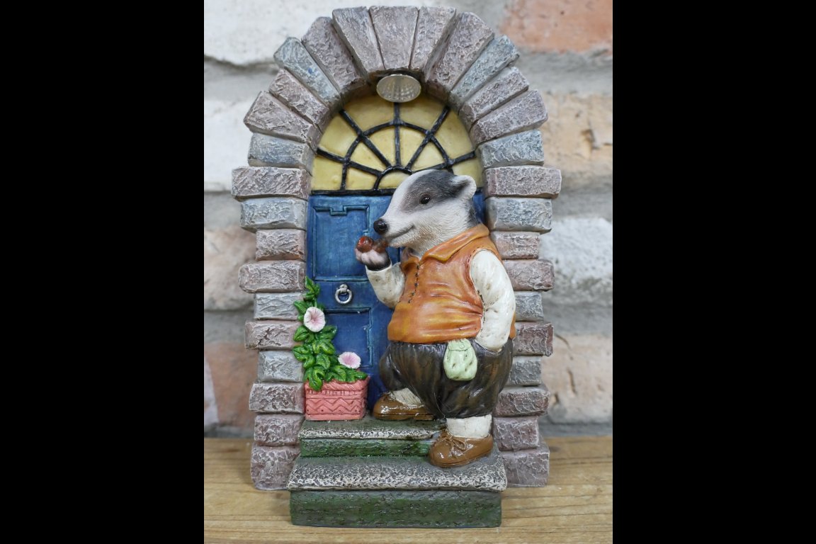 Badger Door - Solar Light
