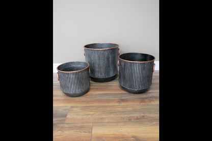Set Of Three Planters