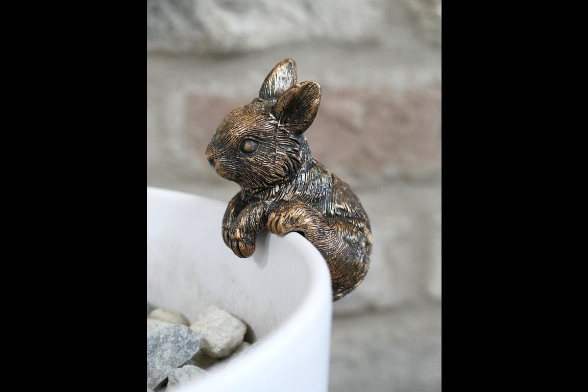 Rabbit Pot Hanger