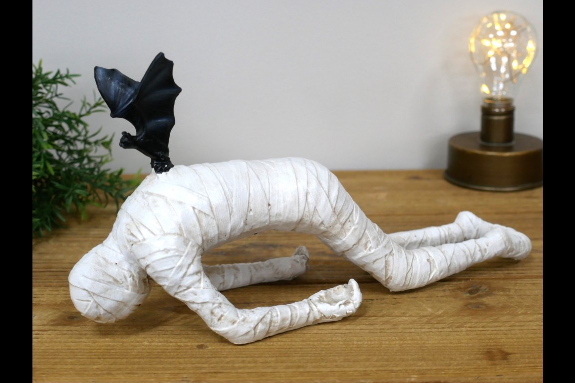 Mummy On The Floor