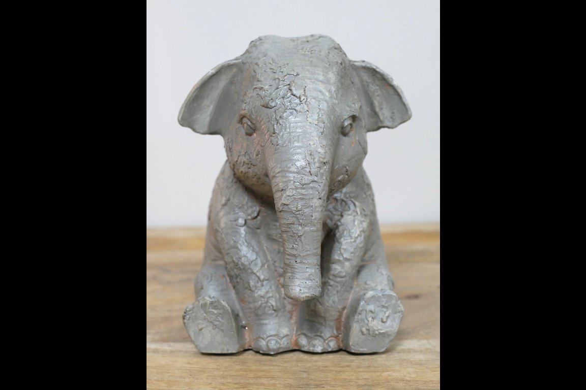Sitting Elephant