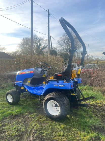 2015/65 PLATE ISEKI TXG 237 COMPACT TRACTOR 4x4