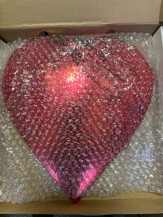 POSH GRAFFITI BEAUTIFUL WOOD LARGE RED HEART 12" DECORATION VALENTINES